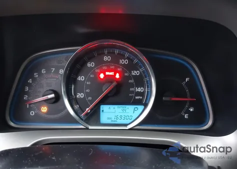 2013 Toyota Rav4 Limited z USA, uszkodzony, nr VIN JTMDFREV8D5001981